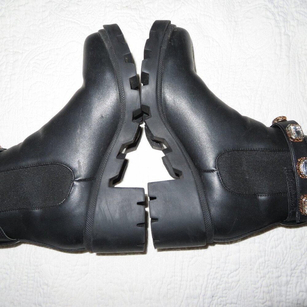 Steve Madden Amulet Jewel Lug Sole Chunky Block Heel Platform Booties Size 9 M